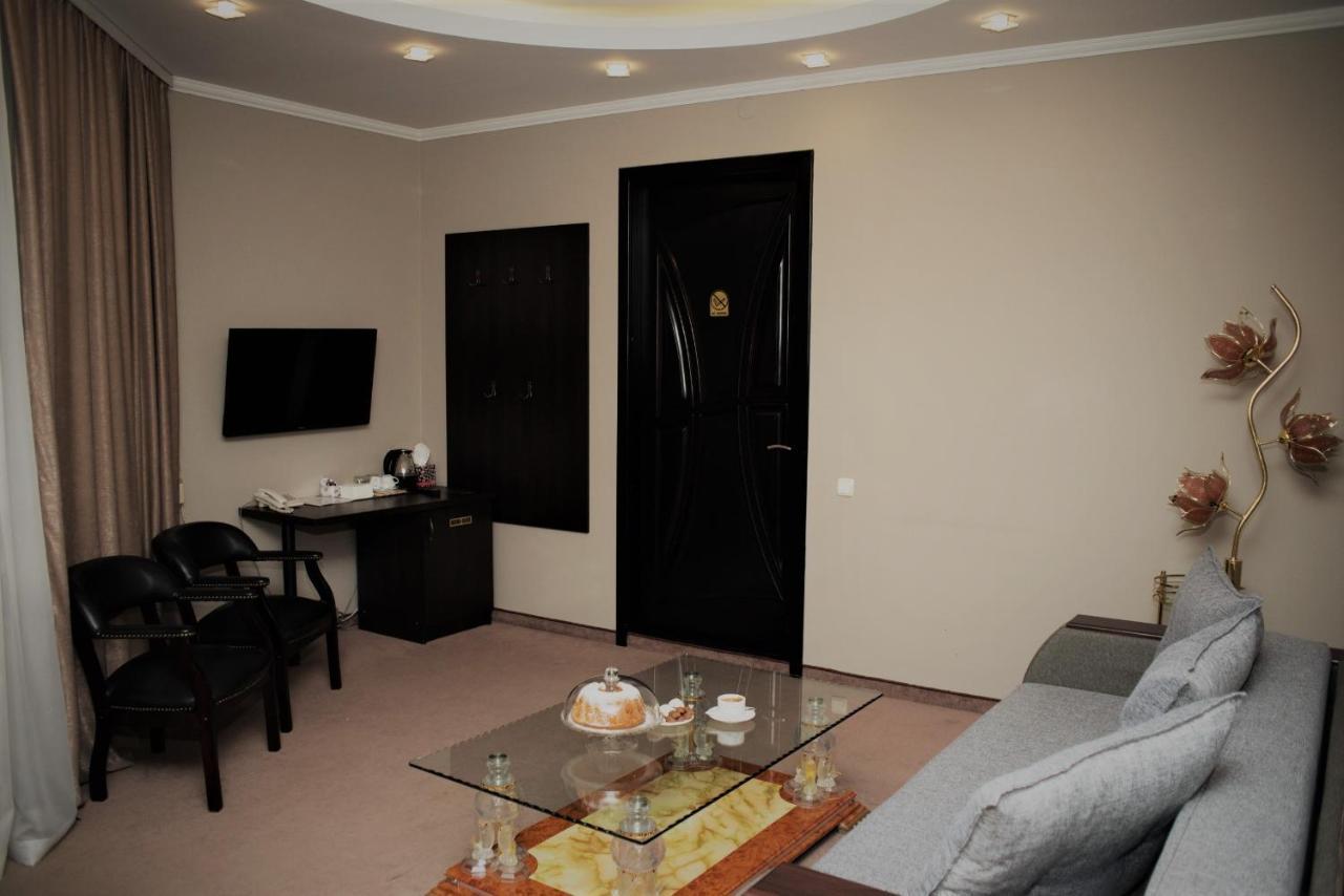 Shadow Boutique Hotel & Spa Chisinau Exterior foto